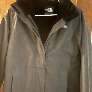 The North Face Apex Women’s Jacket – Gray, Size Medium